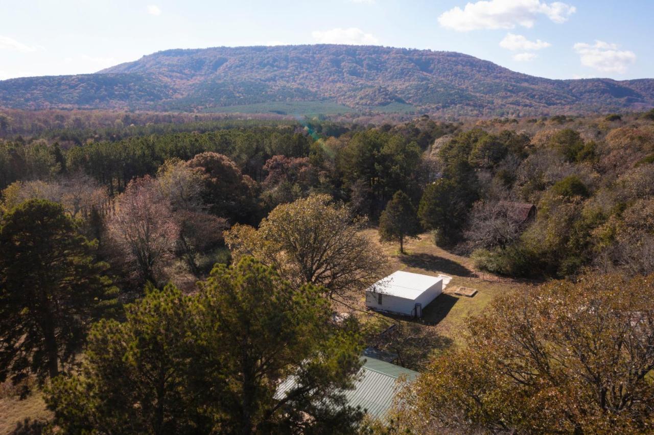 Nebo'S Foot, Hiking And Biking Escape With Game Shed Villa Dardanelle Exterior photo