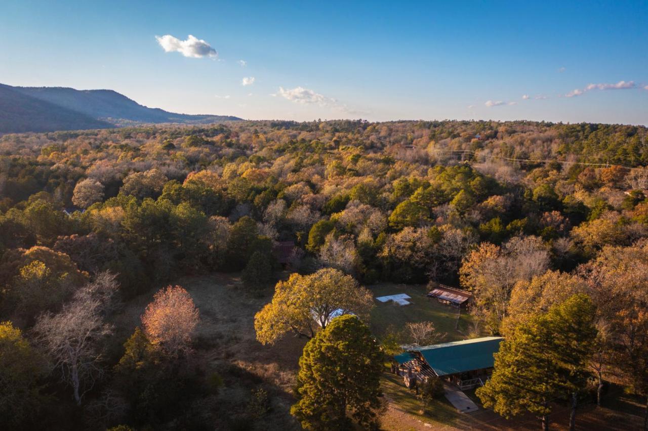Nebo'S Foot, Hiking And Biking Escape With Game Shed Villa Dardanelle Exterior photo