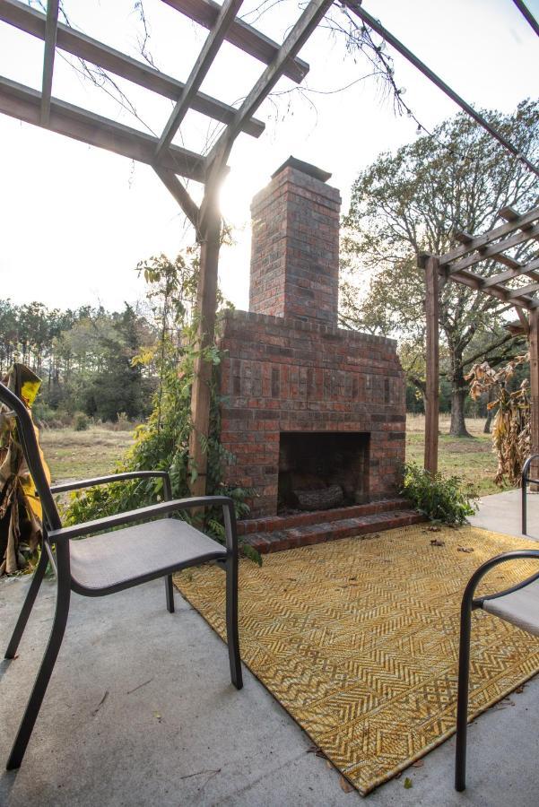 Nebo'S Foot, Hiking And Biking Escape With Game Shed Villa Dardanelle Exterior photo